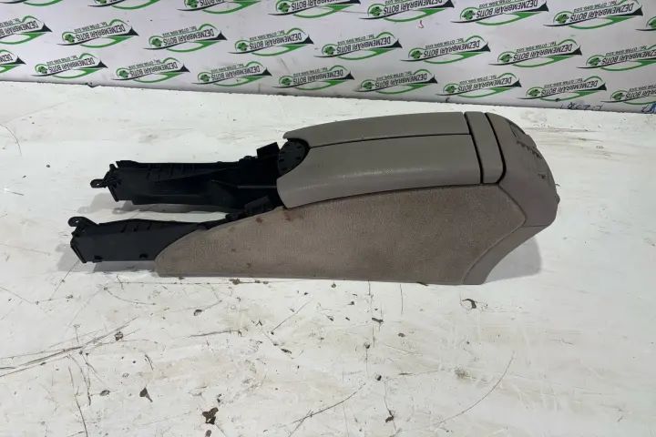 Cotiera Mercedes-Benz E-Class 2005