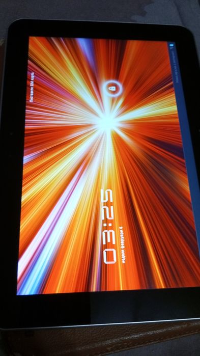 Продавам таблет Samsung