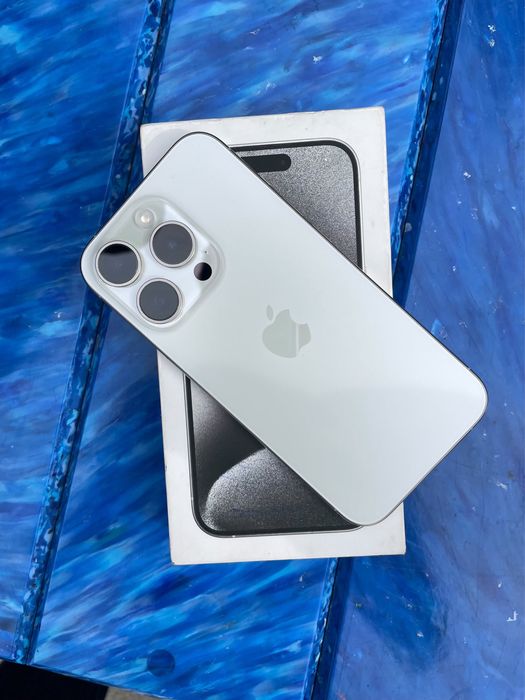 iPhone 15 pro 78%акб