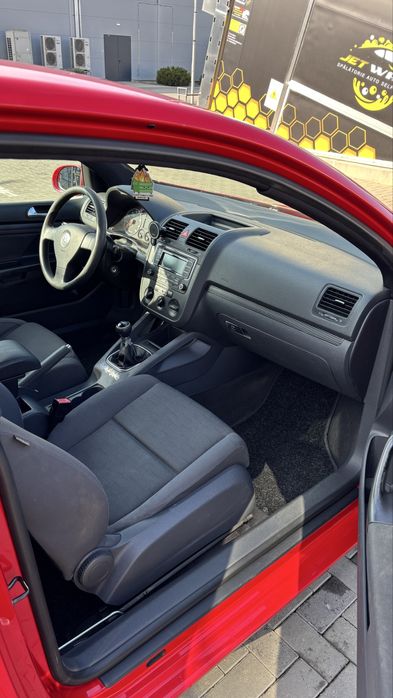 vand golf 5 2005