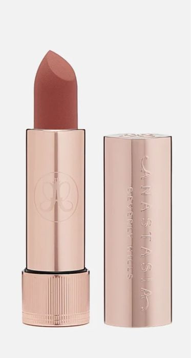 Губная помада