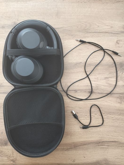 Продаю наушники SONY ULT WEAR