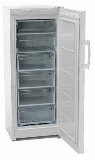 Вертикальный морозильник Indesit DSZ 4150 Российский гарантия 3 года.