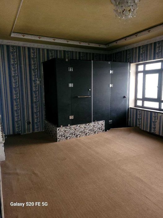 Рисивий мостини ёнидаги махалла