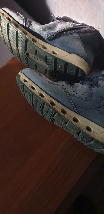 Продам кроссовки Ecco.Фирма.