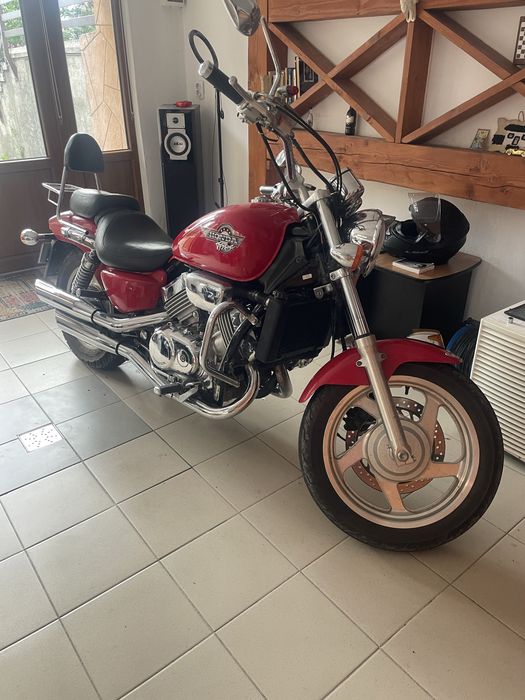 Honda vf 750c magna rc43
