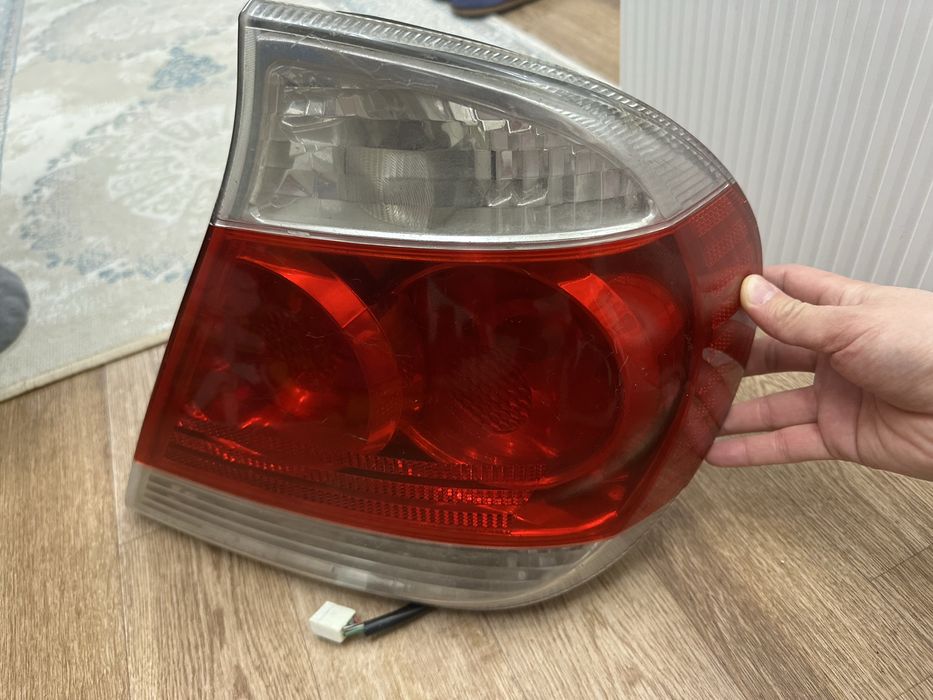 Задняя фара от Камри 35