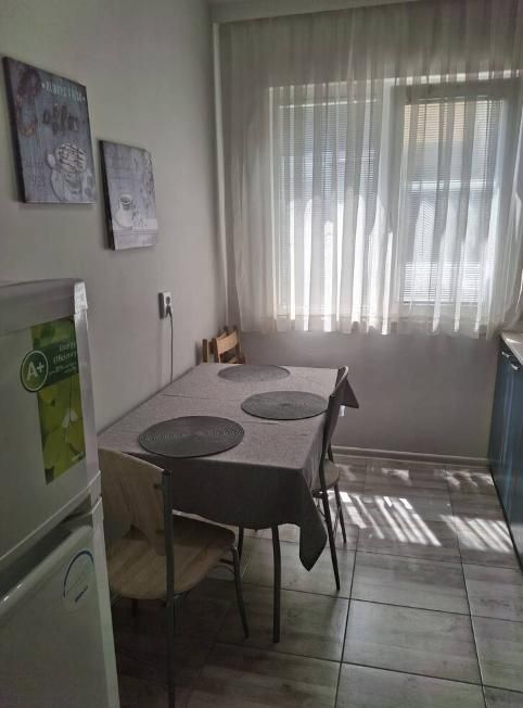 Дава се под наем Тристаен апартамент в Пловдив, Каменица 1 - 90 кв.м за 550 € - Снимка #3