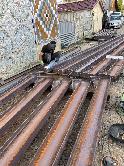 Vând hală metalică structură metalică 10/20/4 pret 2800 € fără avans