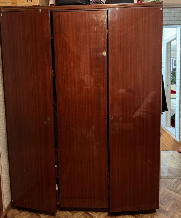 Шифоньер комплект