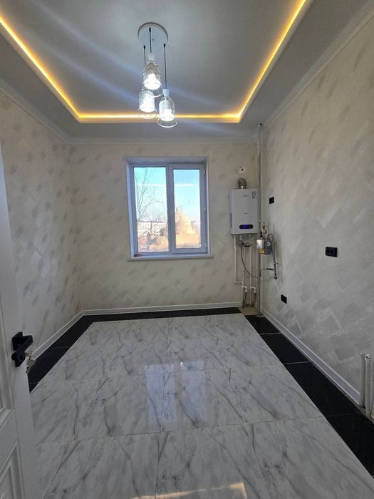 3 хонали квартира сотилади