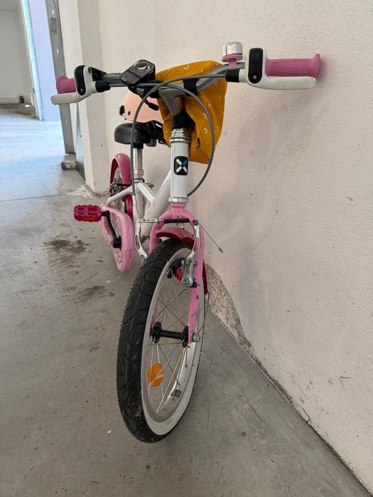 Vand bicicleta pentru fete 3-6ani