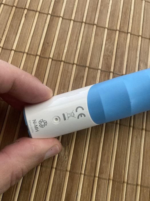 Електрическа четка за зъби с таймер Braun