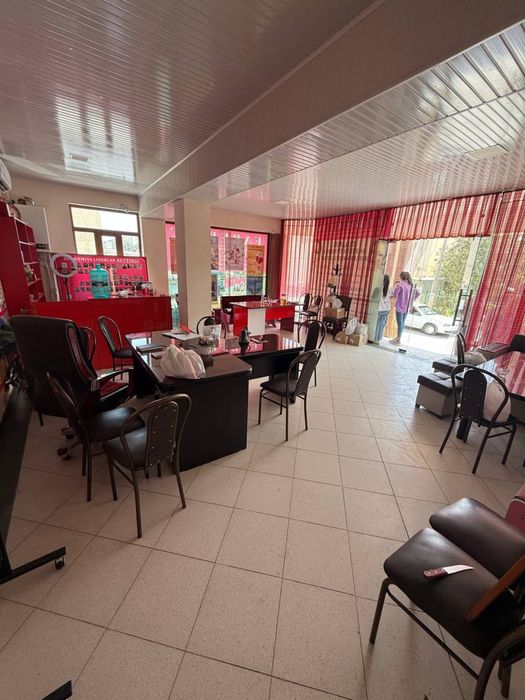 Tayor magazin sotiladi