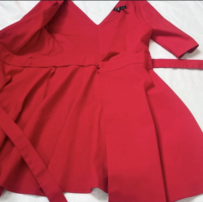 Продам платье Zara