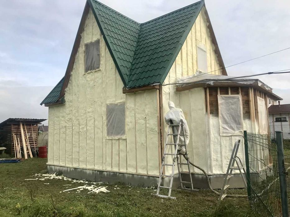 Утепление крыши, напыление ППУ, пена сепиш хизмати, pena sepish lomboz