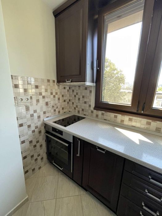 Дава се под наем Двустаен апартамент в София, Карпузица - 50 кв.м за 562 € - Снимка #5