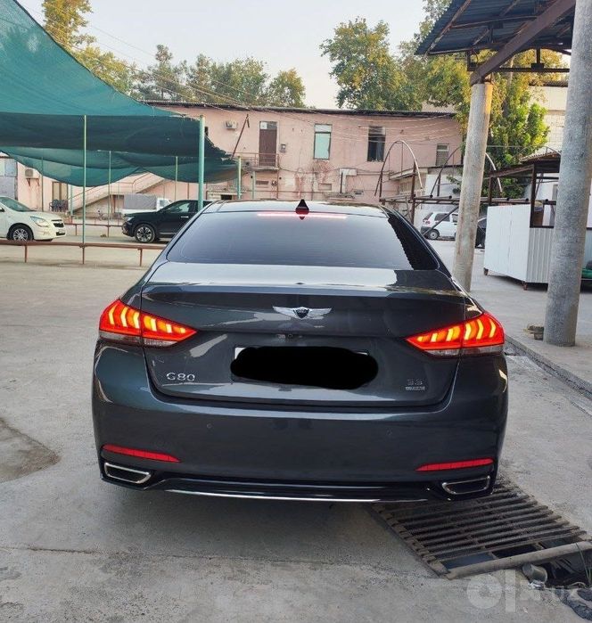 Hyundai Genesis G80