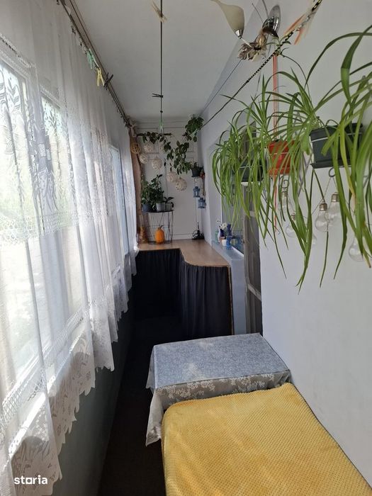 Apartament 3 camere - etaj 1/4 - decomandat - Mircea cel Bătrân - Iași