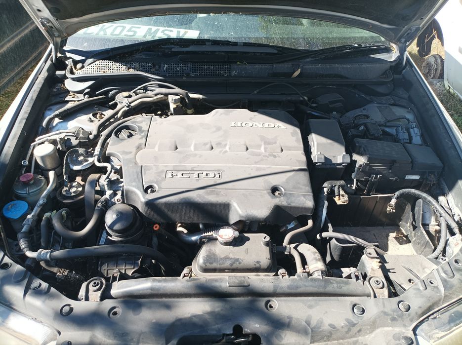 Dezmembrari Honda Accord 2.2 diesel an 2005