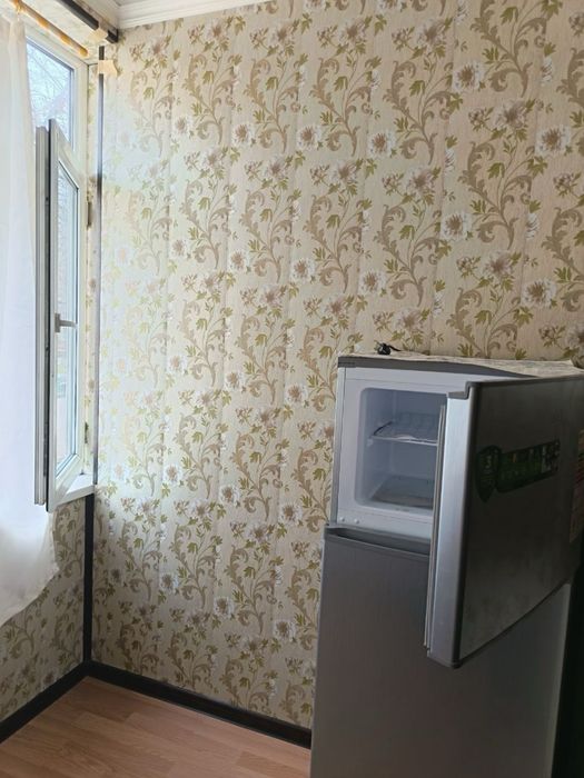 1 комнатная с обстановкой во 2 микрорайоне