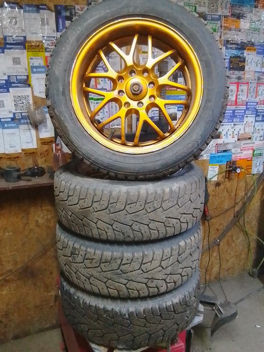 Комплект дисков.