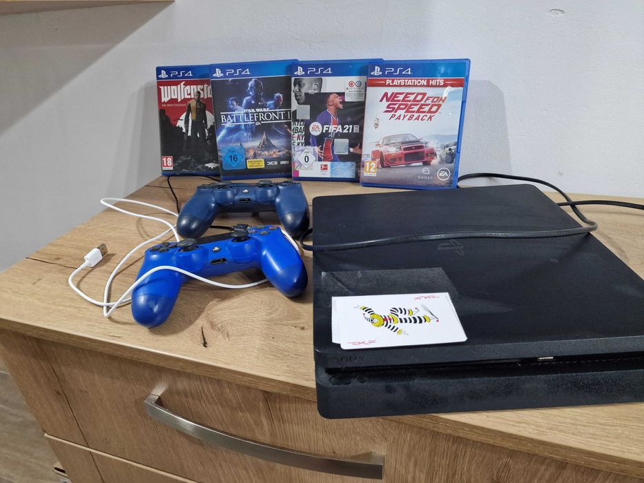 Плейстейшън  4Слим 1 TB