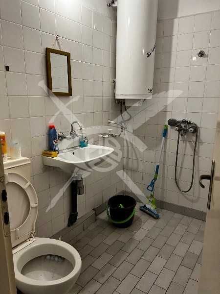 Продава се Тристаен апартамент в Бургас, Възраждане - 70 кв.м за 2643 €/кв.м - Снимка #5