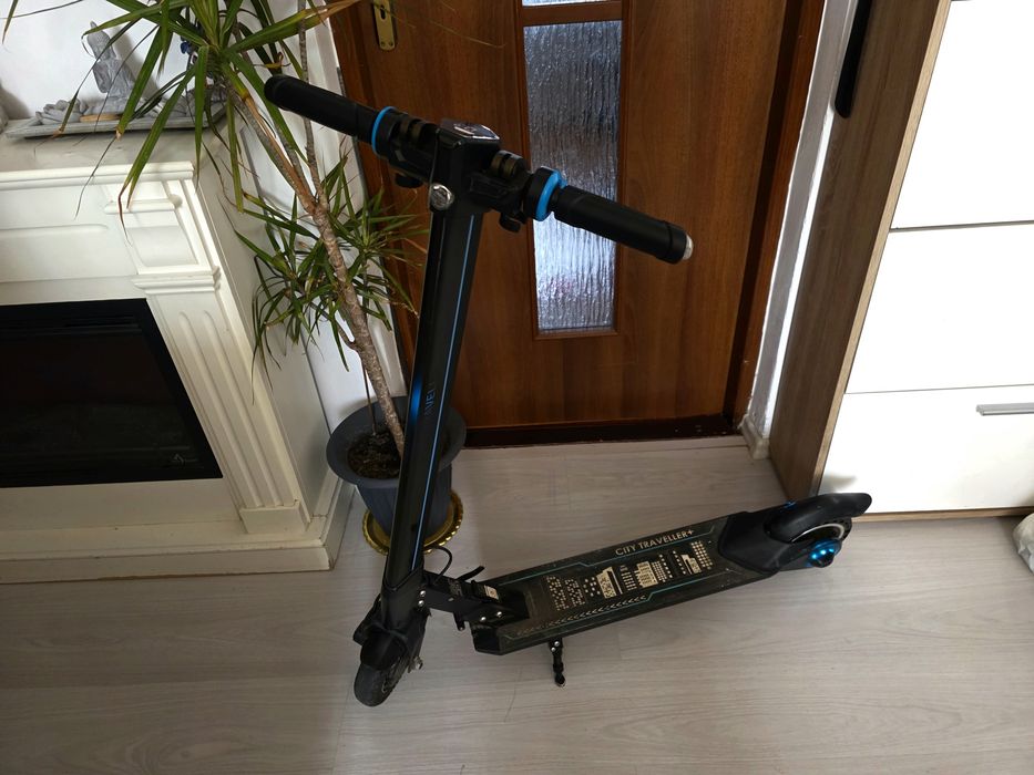 Vând trotinetă electrică Myria City Traveller+,