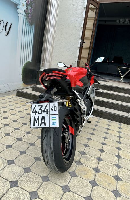 QJ moto 921 RR. 2024 yil