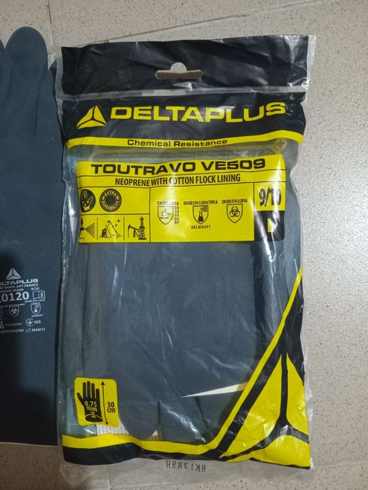 Диэлектрический перчатка