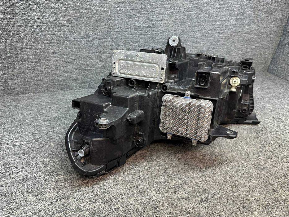 Far dreapta led adaptiv BMW X1 U11