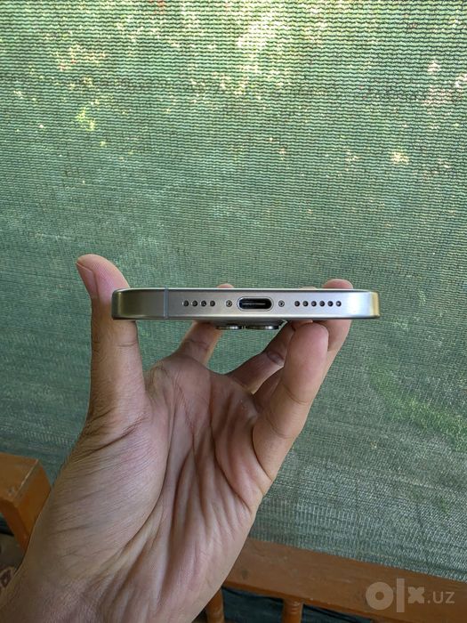 15 Pro Max 256GB sim/esim