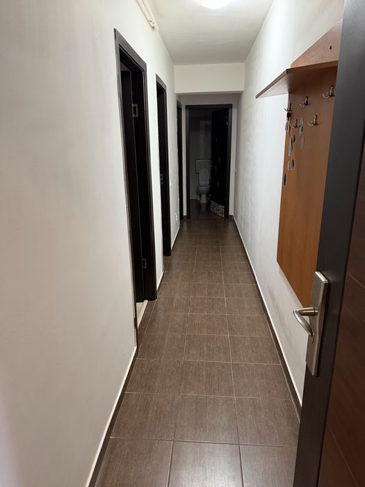 De închiriat apartament cu 2 camere