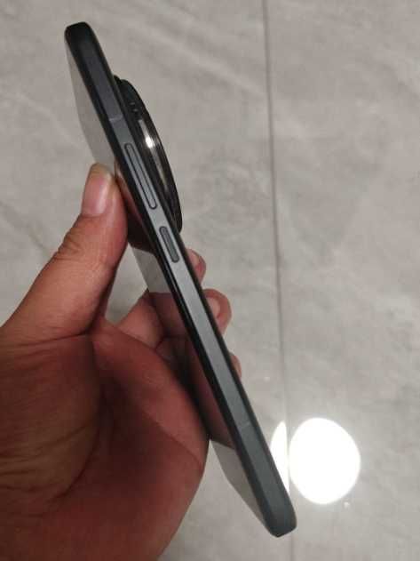 Xiaomi 14 Ultra  16/512gb cn