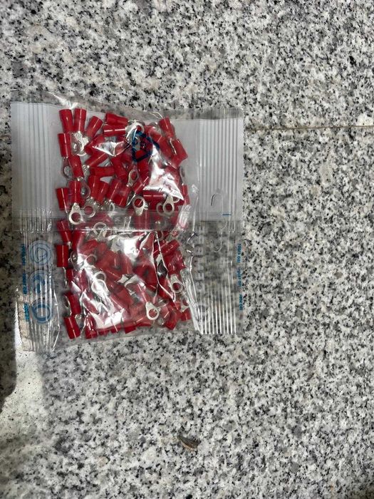 Kабелни обувки: накрайник Размер: d 4.3 mm изолирани, 100 броя в пакет