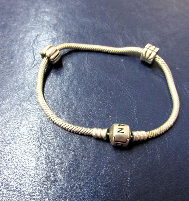 ОРИГИНАЛНА сребърна гривна  PANDORA