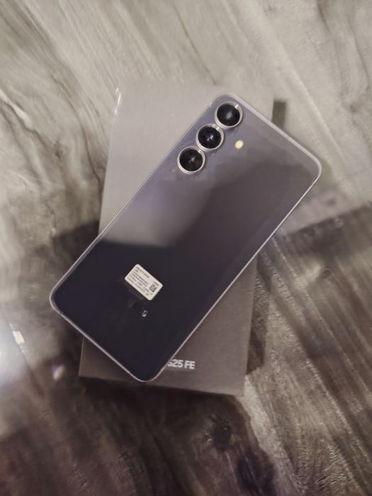 Samsung S25 FE Nou