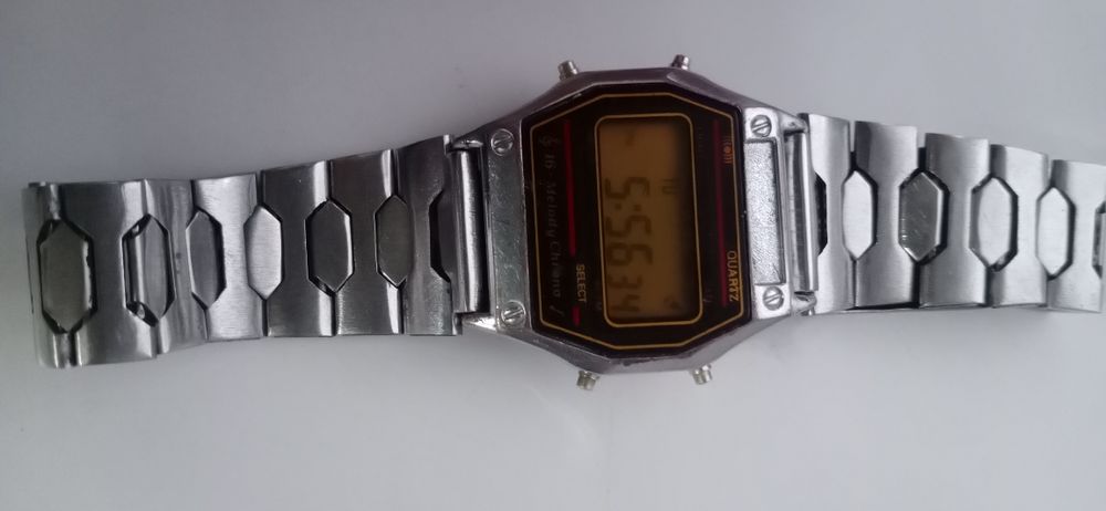 Часы "Монтана" с мелодиями