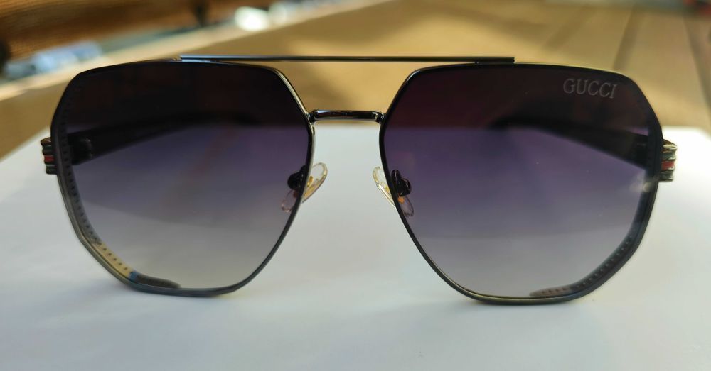Ochelari de soare Gucci black.