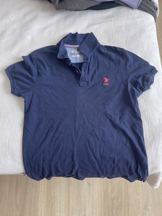 Тениска поло.