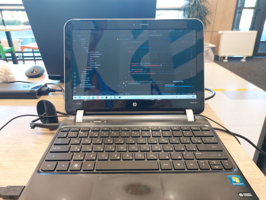 Нетбук HP pavilion dm1