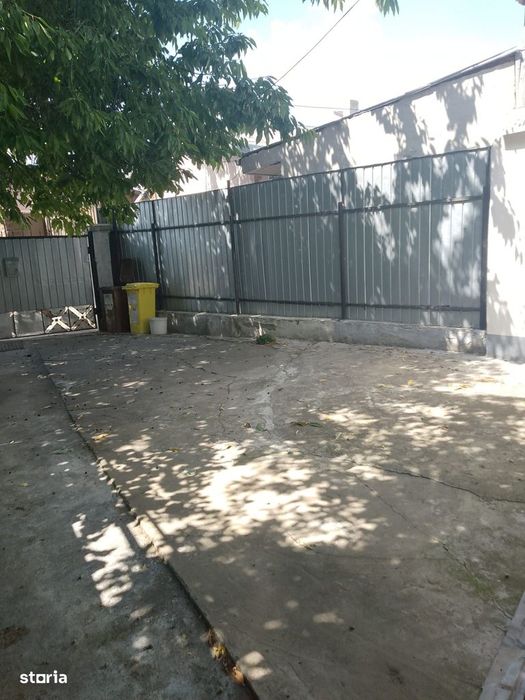 De Vanzare Casa zona Islaz