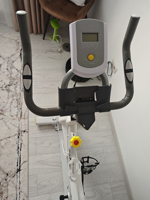 Bicicleta Spinning Magnetica Fitness GO4FIT®, Model GF200, Volanta 10kg