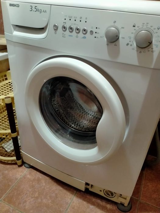 Продам стиральную машину