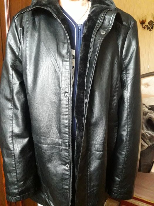 Продам куртки 54 .56 размера