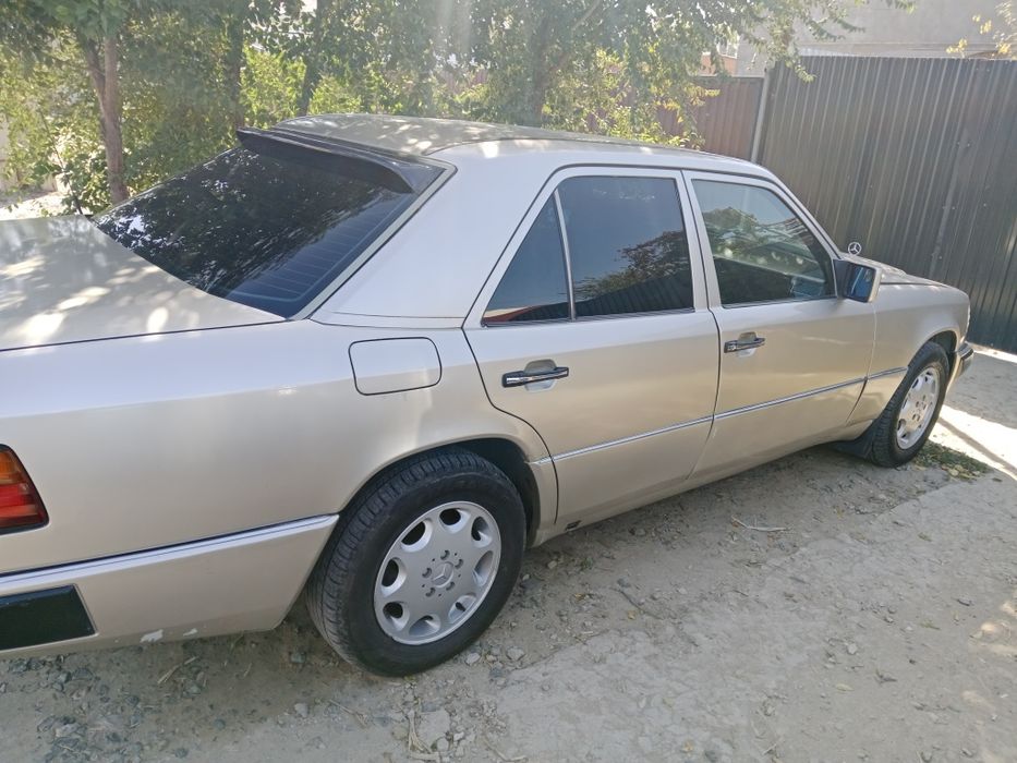 Мерс   w 124 в хороший