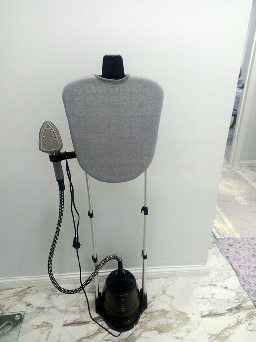 Продам отпариватель Kitfort.