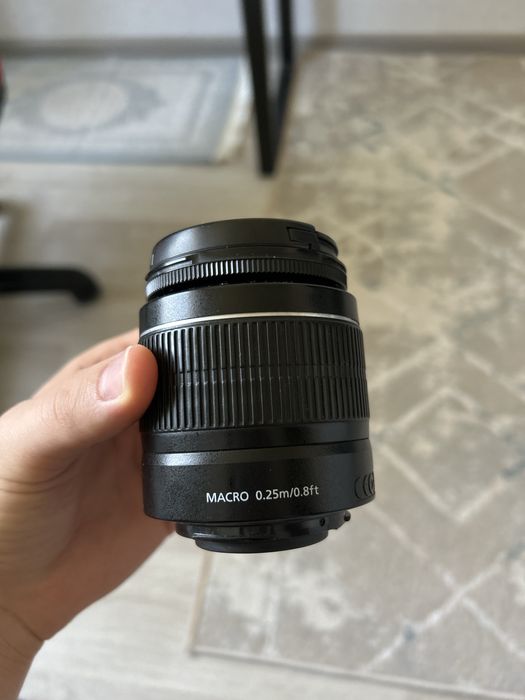 Canon EF-S 18-55mm IS II / STM