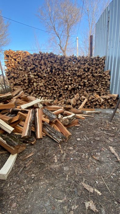 Продам дрова мешками, кубами